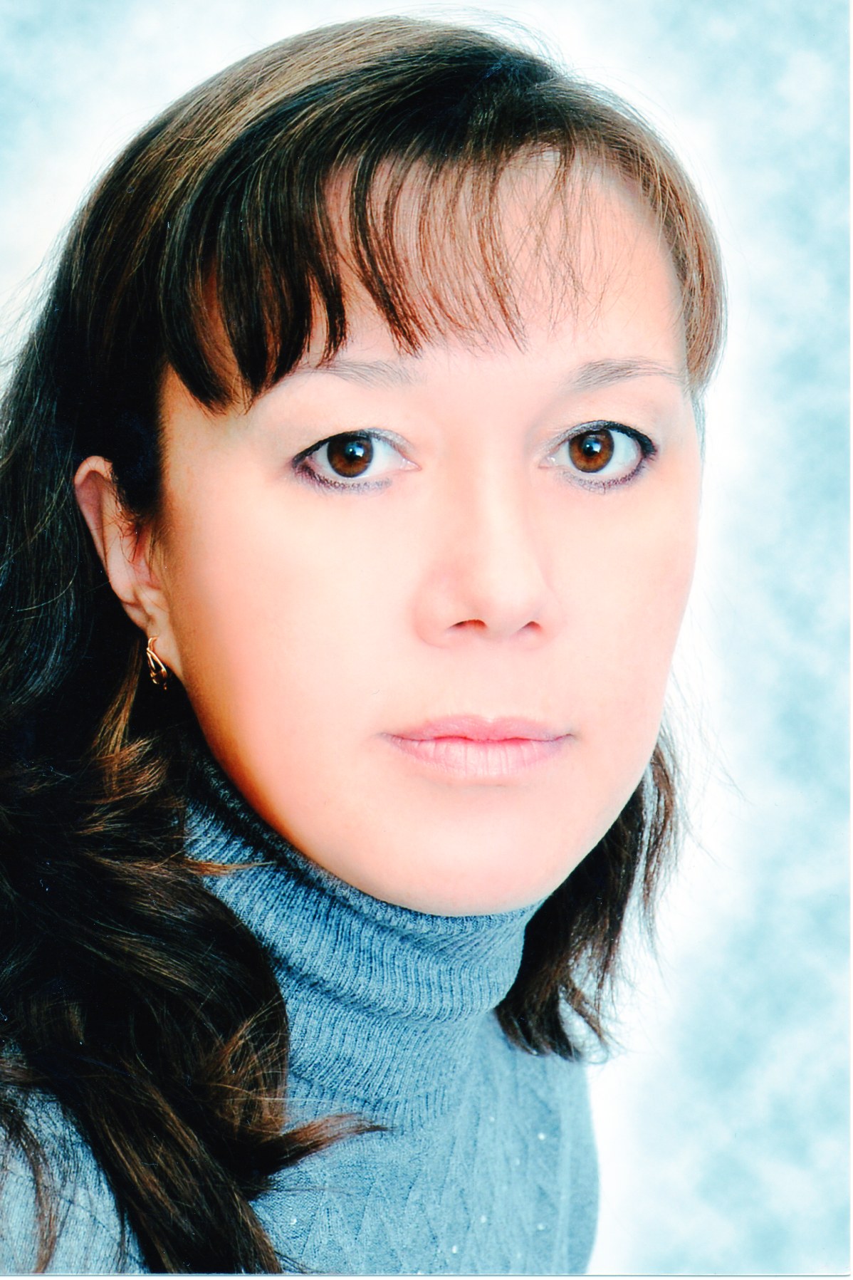 Анна Шарова