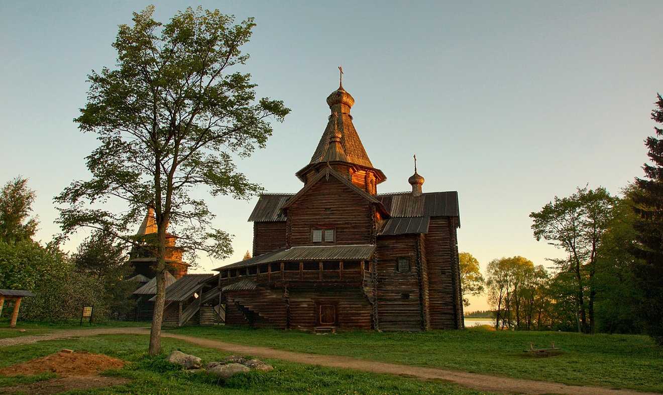 C:\Users\Настя\Downloads\the-Museum-of-wooden-architecture-in-Russia_18.jpg