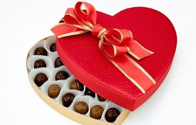 http://www.adoctorandanurse.com/wp-content/uploads/2013/02/box-of-chocolates-valentine.jpg